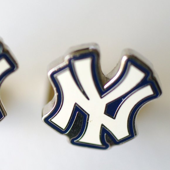 Rare .925 Sterling MLB Yankees Cuff Links + Enamel - Picture 8 of 9